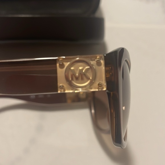MK Sunglasses - Picture 3 of 9
